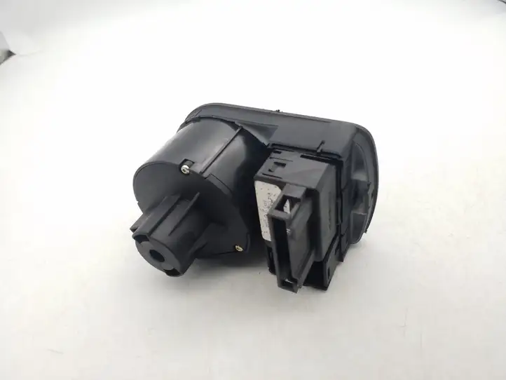 Audi A3/S3 8P (2004 - 2008) 8P2941531L Включатель фонарей — фото 2
