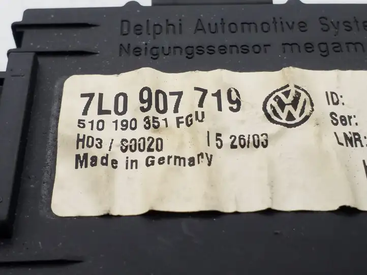 Volkswagen Phaeton (2002 - 2008)  7L0907719 Другие блоки управления / модули
