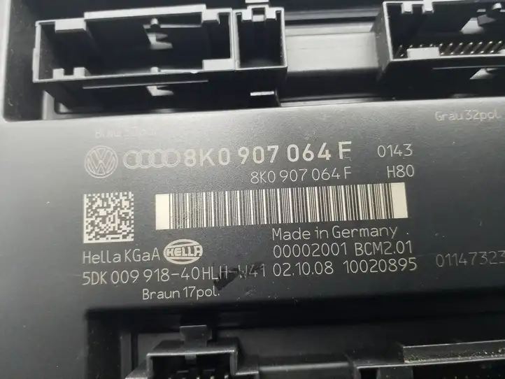 Audi A4 S4 B8 8K (2007 - 2011) 8K0907064F Модуль комфорта — фото 3