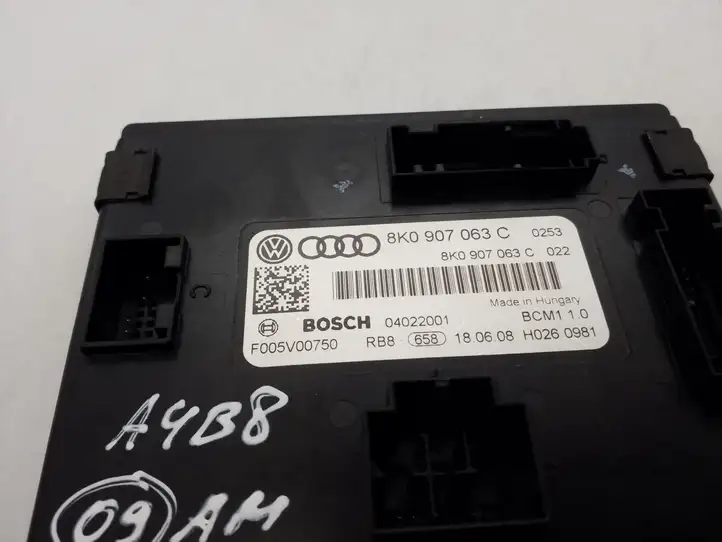 Audi A4 S4 B8 8K (2007 - 2011) 8K0907063C Модуль комфорта — фото 2