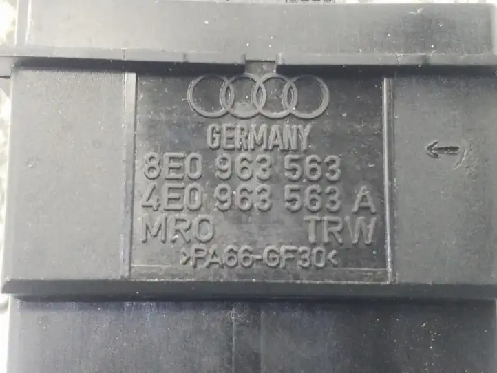 Audi A6 S6 C6 4F (2008 - 2011) 4E0963563A Включатель обогрева — фото 3