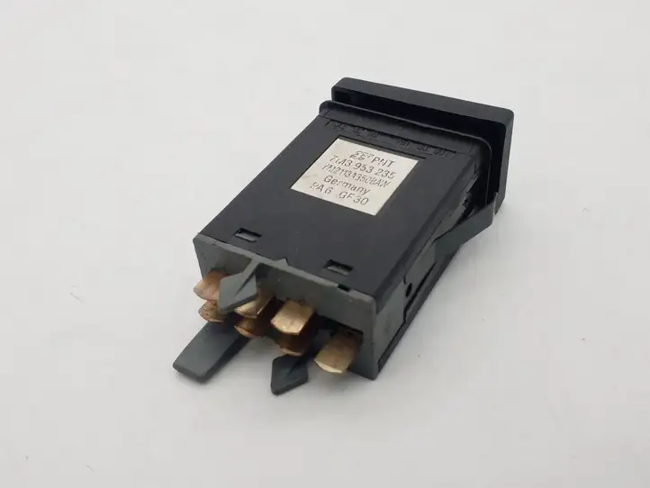 Volkswagen Sharan (2000 - 2003) 7M3953235 Включатель аварийных фонарей — фото 2