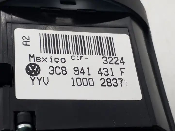 Volkswagen Jetta VI (2011 - 2018) 3C8941431F Включатель фонарей — фото 3