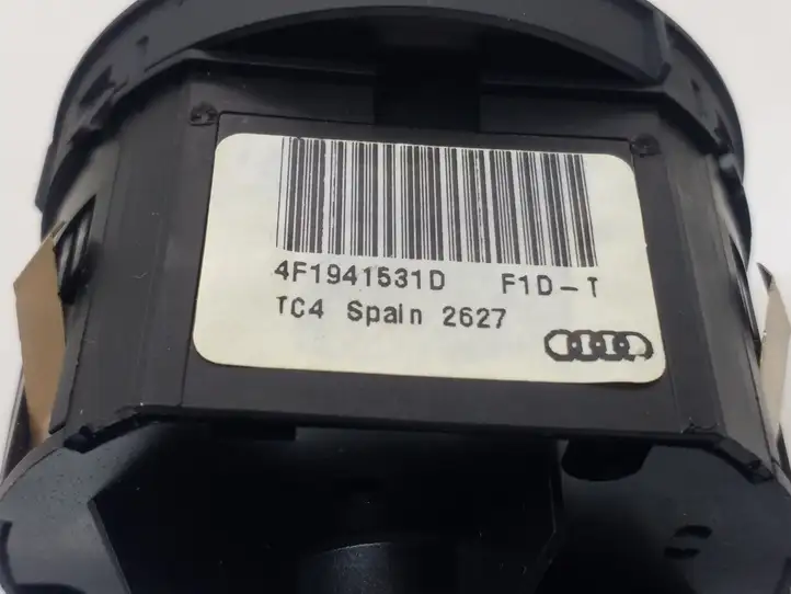 Audi A6 S6 C6 4F (2008 - 2011) 4F1941531D Включатель фонарей — фото 3