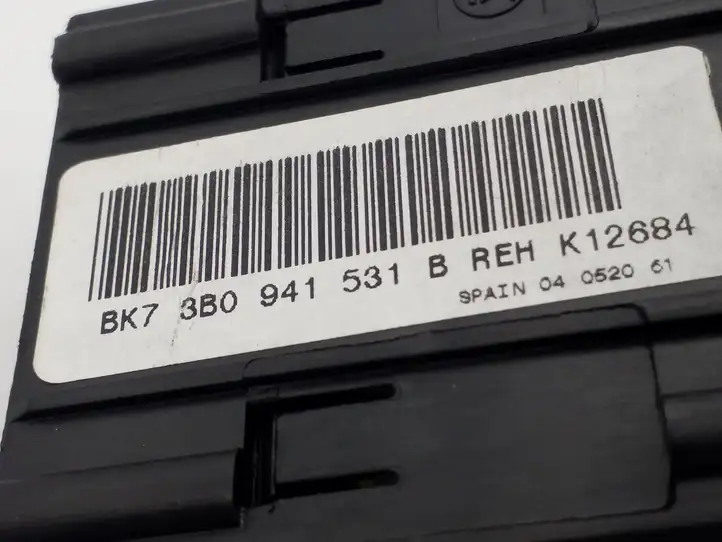 Skoda Fabia Mk2 (5J) (2007 - 2014) 3B0941531B Включатель фонарей — фото 3