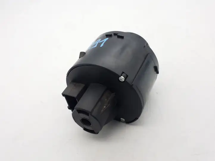 Seat Leon (1P) (2005 - 2012) 1P1941431B Включатель фонарей — фото 2