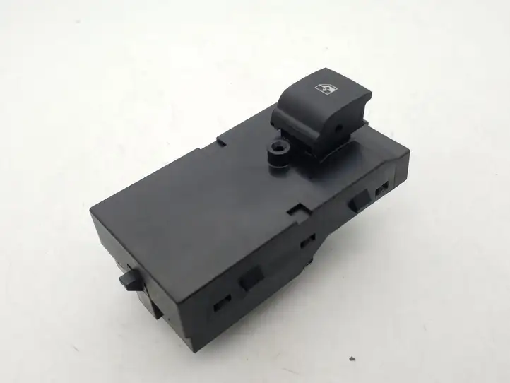 Buick Encore I (2012 - 2019) 13305370 Кнопка стеклоподъемников — фото 1