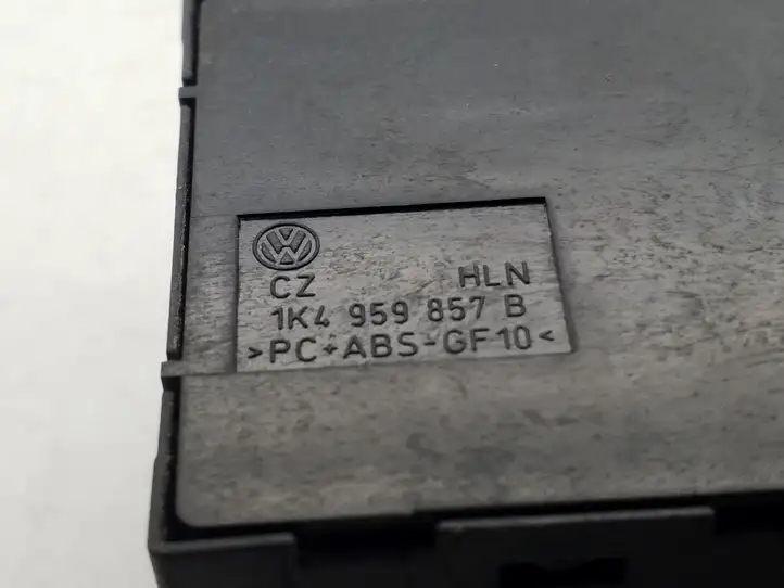 Volkswagen Golf V (2003 - 2009) 1K4959857B Блок кнопок стеклоподъемников — фото 3