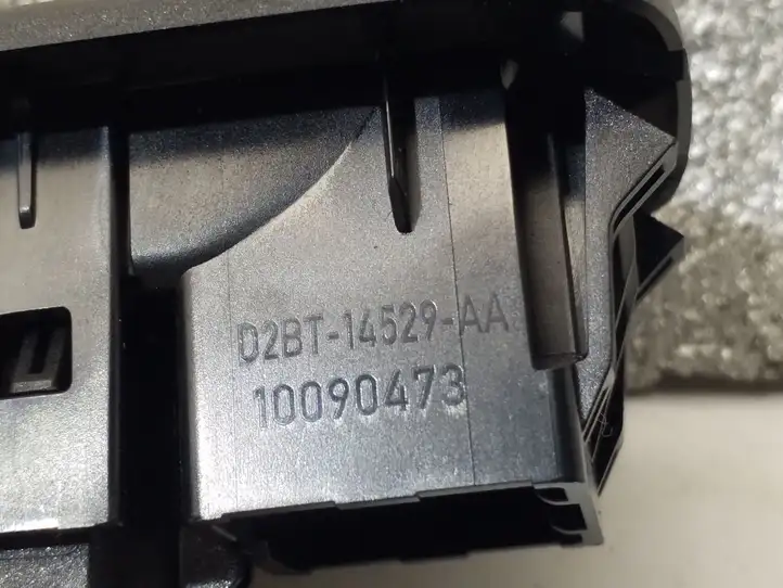 Ford Fiesta (2013 - 2017) D2BT14529AA Кнопка стеклоподъемников — фото 4