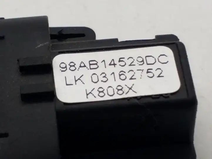 Ford Focus (1998 - 2004) 98AB14529DC Кнопка стеклоподъемников — фото 2