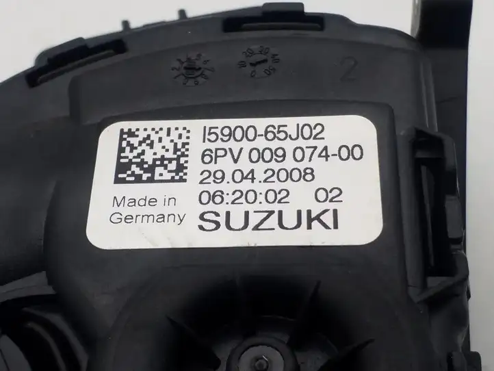 Suzuki Grand Vitara II (2005 - 2008) I590065J02 Педаль акселератора — фото 4