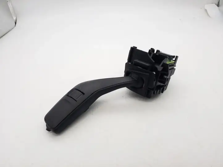 Ford EcoSport (2018 - )  GN1517A553AB Ручка стеклоочистителей