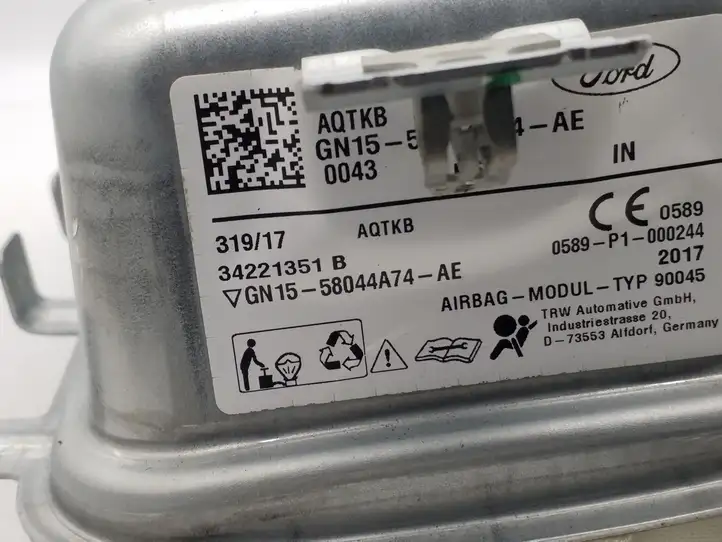 Ford Ecosport (2018 - ) GN1558044A74AE Подушка безопасности пассажира — фото 3
