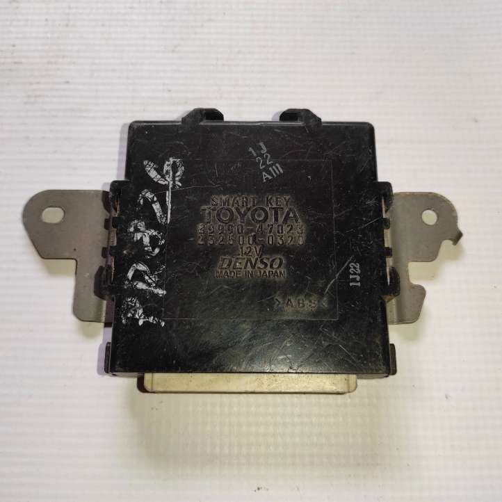 8999047023 Toyota Prius (XW20) Beraktės sistemos KESSY (keyless) valdymo blokas/ modulis