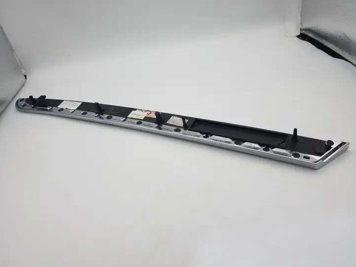 Audi A6 (2008 - 2011)  4F0867410B Передняя декоративная планка