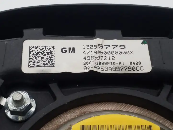 Opel Astra J (2009 - 2012) 13299779 Подушка безопасности руля — фото 2