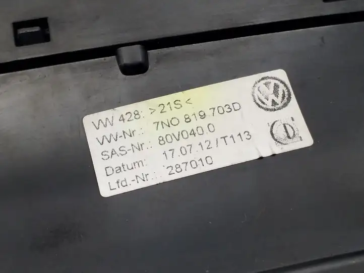 Volkswagen Sharan (2010 - 2015) 7N0819703D Боковой воздушный дефлектор — фото 3
