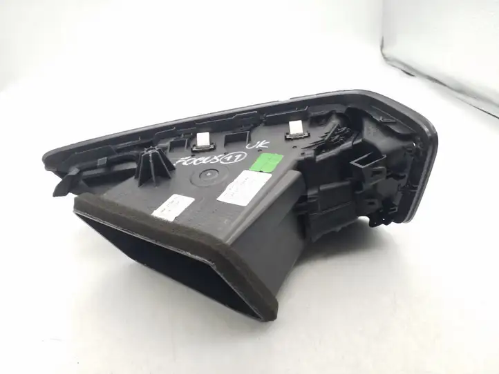 Ford Focus (2011 - 2015) BM51A018B09BF Боковой воздушный дефлектор — фото 3