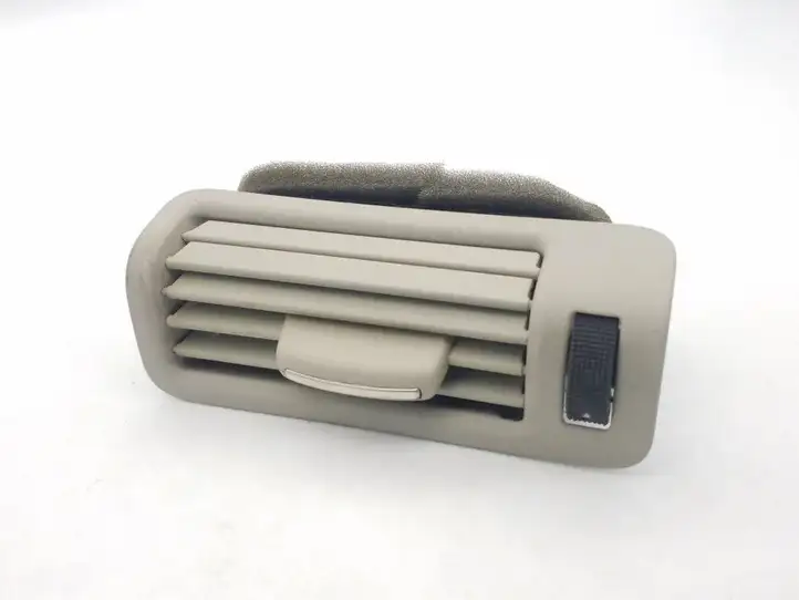 Audi Q7 4L (2005 - 2009) 4L0819209 Боковой воздушный дефлектор — фото 1