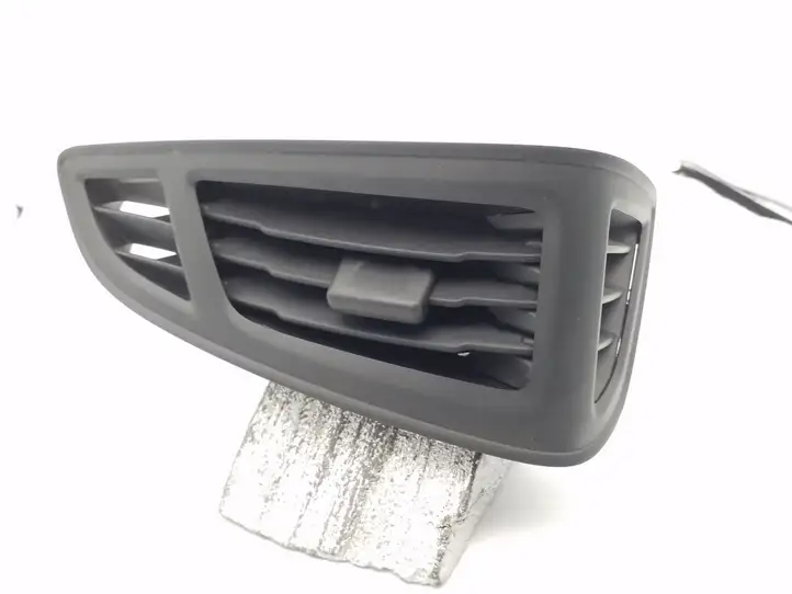 Ford Focus (2011 - 2015) F1EBA018B08AE Боковой воздушный дефлектор — фото 1