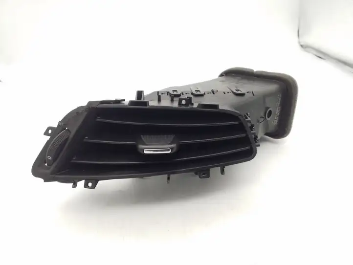 Opel Zafira C (2014 - 2016) 330188061 Боковой воздушный дефлектор — фото 1