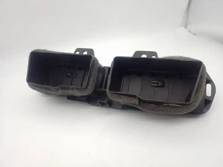 Ford Fusion II (2013 - ) DS7319K617 Центральный воздушный дефлектор — фото 4