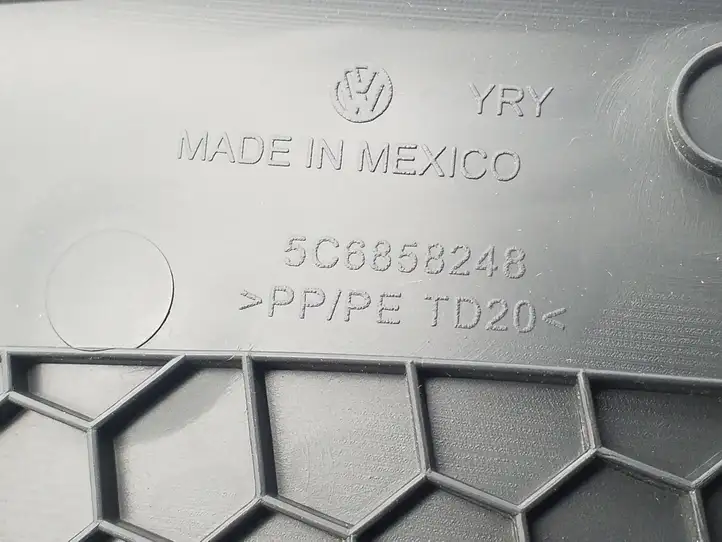 Volkswagen Jetta VI (2011 - 2018)  5C6858248 Отделочный щит панели (боковой)