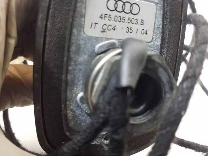 Audi A6 S6 C6 4F (2004 - 2008) 4F5035503B GPS антенна — фото 4