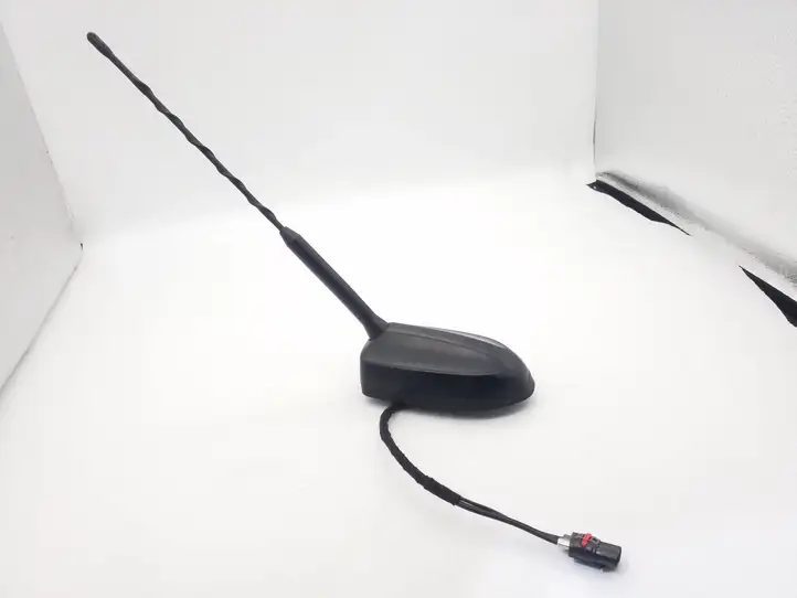 Ford Fiesta (2013 - 2017) G1BT19G461AC GPS антенна — фото 1