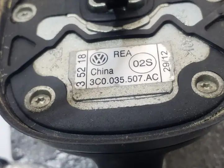 Volkswagen PASSAT CC (2012 - 2017) 3C0035507AC GPS антенна — фото 4