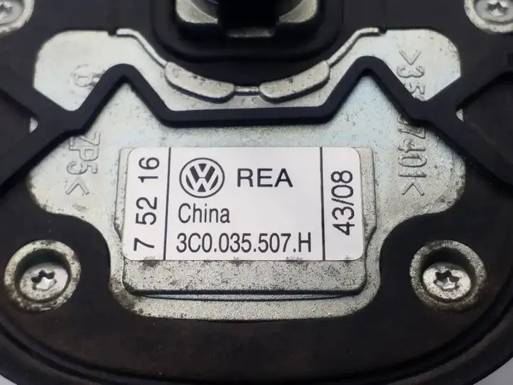 Volkswagen PASSAT CC (2008 - 2012) 3C0035507H GPS антенна — фото 4