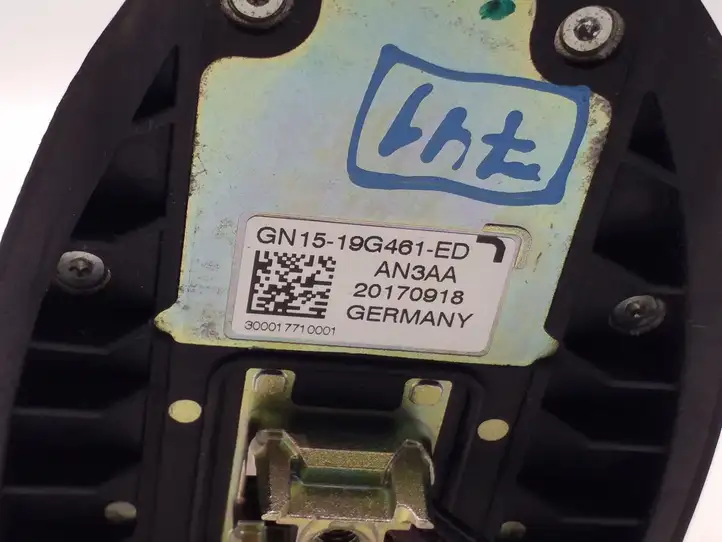 Ford Ecosport (2018 - ) GN1519G461ED GPS антенна — фото 4