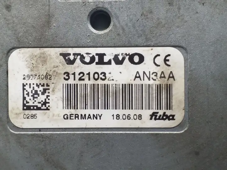 Volvo XC70 (2007 - 2013) 31210327 GPS антенна — фото 3