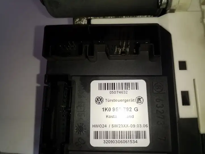 Volkswagen PASSAT B6 (2005 - 2010) 1K0959792G Механический стеклоподъемник передней двери — фото 4
