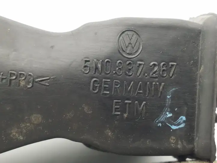 Volkswagen Jetta VI (2011 - 2018) 5N0837267 Ограничитель двери передней — фото 4