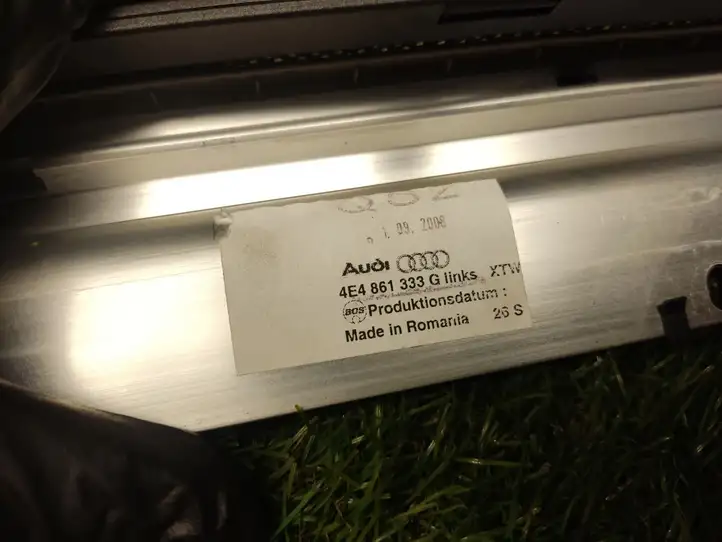 Audi A8 S8 D3 4E (2007 - 2010) 4E4861333G Солнцезащитная шторка багажника — фото 2