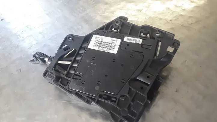 Citroen C3 (2009 - 2013) 9675123880 Реле защиты аккумулятора — фото 2