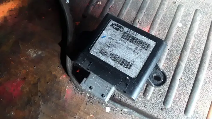 Citroen C5 (2004 - 2008) 9647428280 Блок управления топливным насосом — фото 1