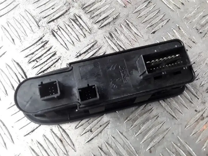 Citroen C5 (2008 - 2017) 96644917 Кнопка стеклоподъемников — фото 2