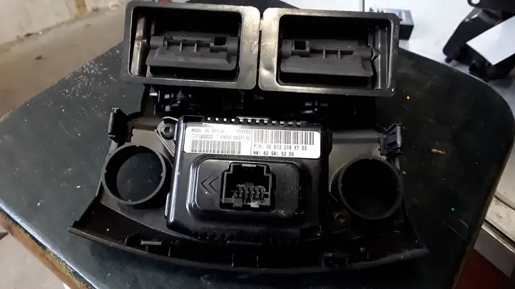 Citroen C6 (2005 - 2012) 96613218 Кнопка кондиционера — фото 2