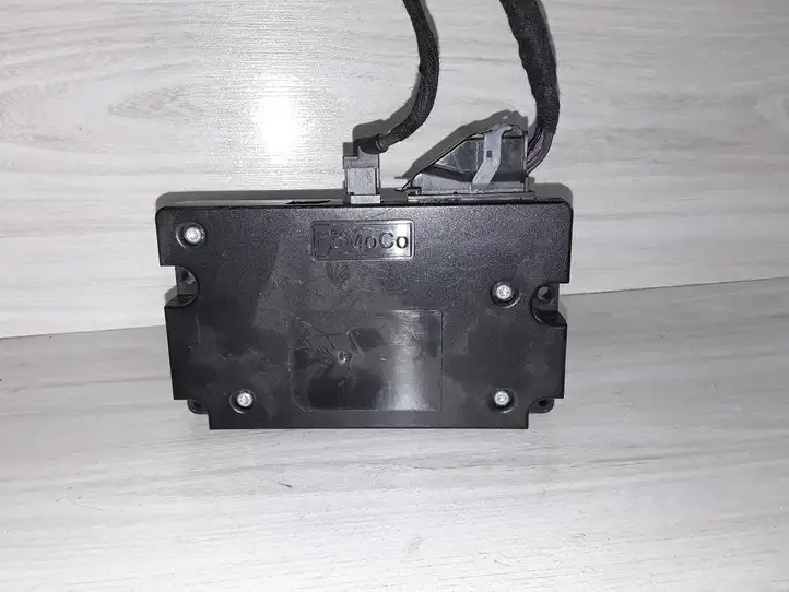 Ford Fiesta (2013 - 2017) Bluetooth модуль — фото 3