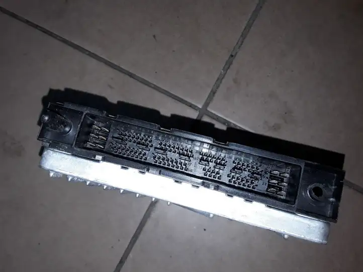 Volvo S80 (1998 - 2004)  MB0797008831 Блок управления двигателя