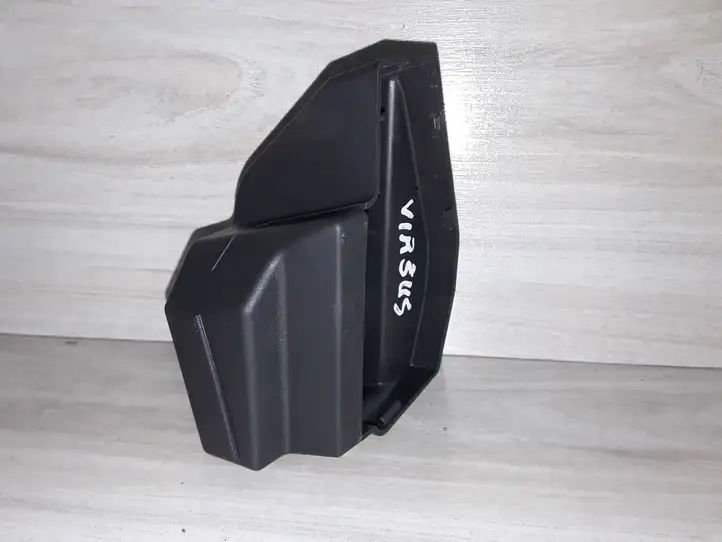 Ford Transit Custom (2014 - ) Отделка замка — фото 2