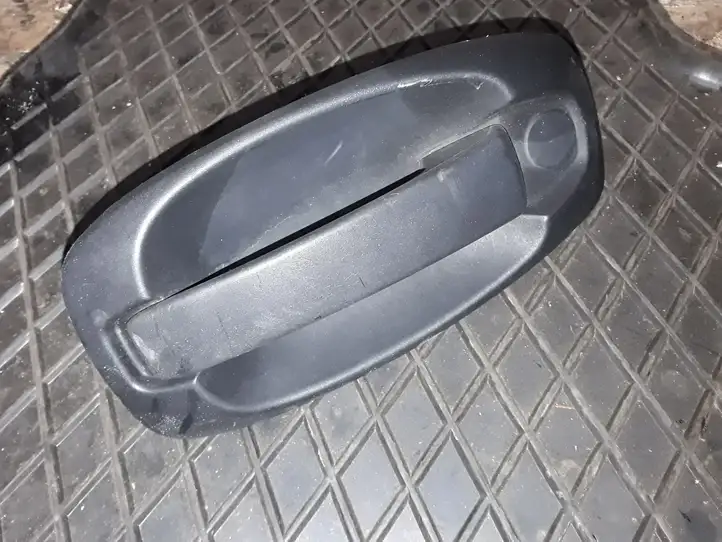Fiat Fiorino (2008 - 2014) 242940A Наружная ручка раздвижной двери — фото 1
