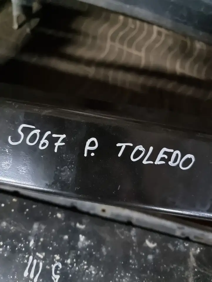 Seat Toledo IV (NH) (2011 - ) Усилитель переднего бампера — фото 2