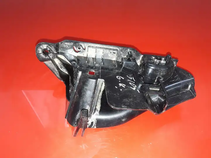 Volvo V40 (2012 - 2016)  31305594 Другая деталь салона