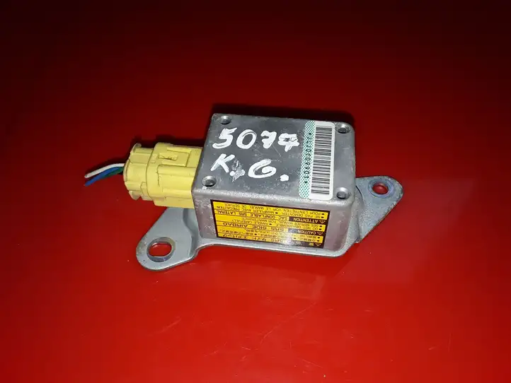 Subaru Outback (1998 - 2003) 98235AE090 Датчик удара SRS — фото 1