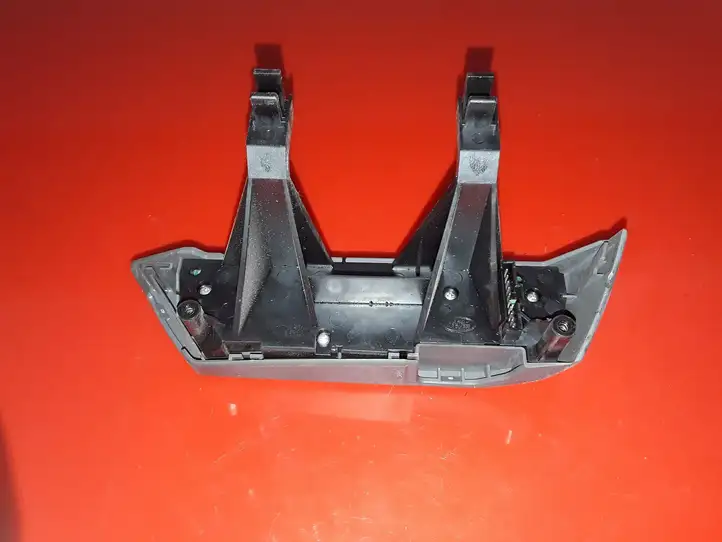 Land Rover Freelander 2 - LR2 (2006 - 2010) 5H2214K147EB Кнопки на рулевом колесе — фото 2
