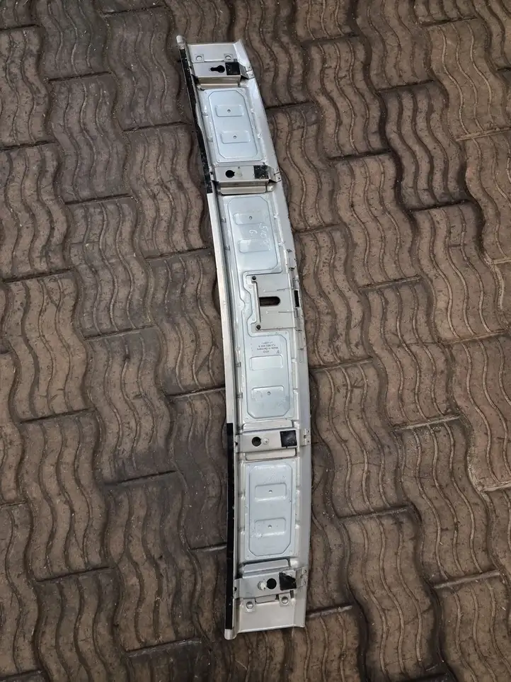 Porsche Cayenne (9PA) (2002 - 2010) 7L5863459A Отделка порога багажника — фото 2