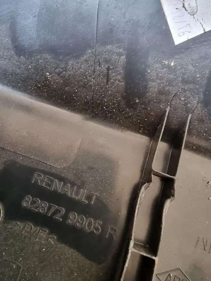 Dacia Dokker (2012 - 2021) 828729905R Отделка порога багажника — фото 2